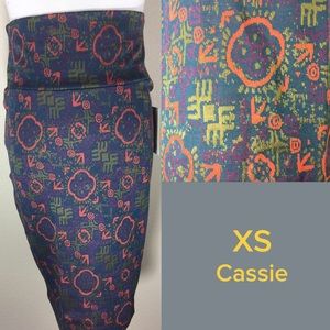 NWT LuLaRoe Cassie XS